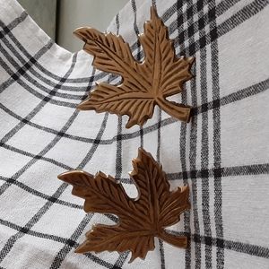 Brass Maple Leaf Napkin Rings India Available In Sets Of 2